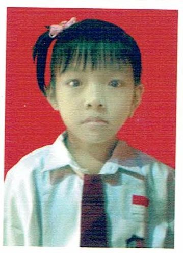 <center>TARISA PURI SAKURA<br>9</center>